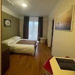 Harmonia Hotel 3*