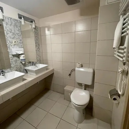Hotel Harmonia 3*