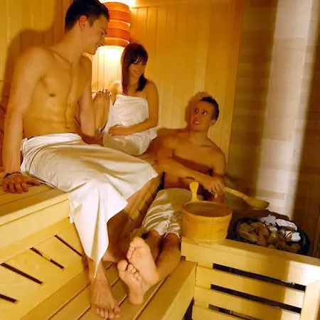 Hotel Harmonia 3*
