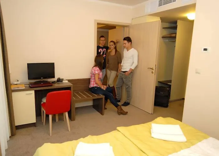 Harmonia 3* Sárvár